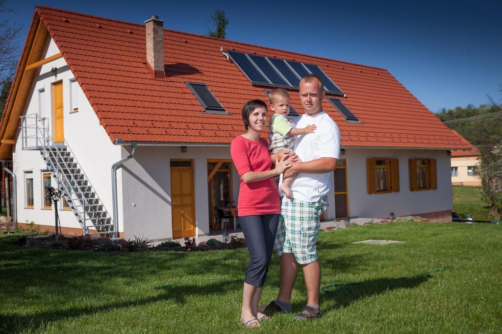 Hotel Rozmaring Vendeghaz Zengővárkony Exteriér fotografie