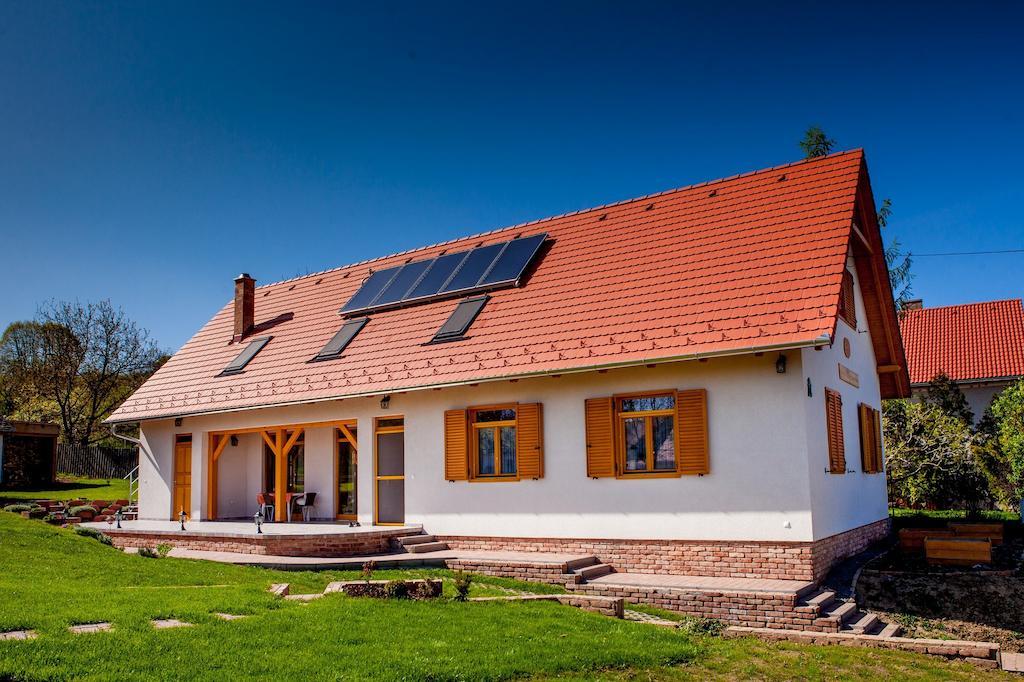 Hotel Rozmaring Vendeghaz Zengővárkony Exteriér fotografie